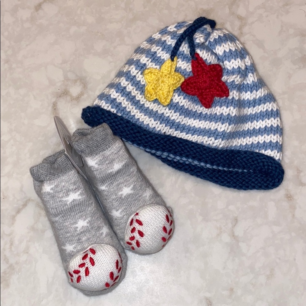 Mud Pie Jingle socks Baseball and knit hat 0-12